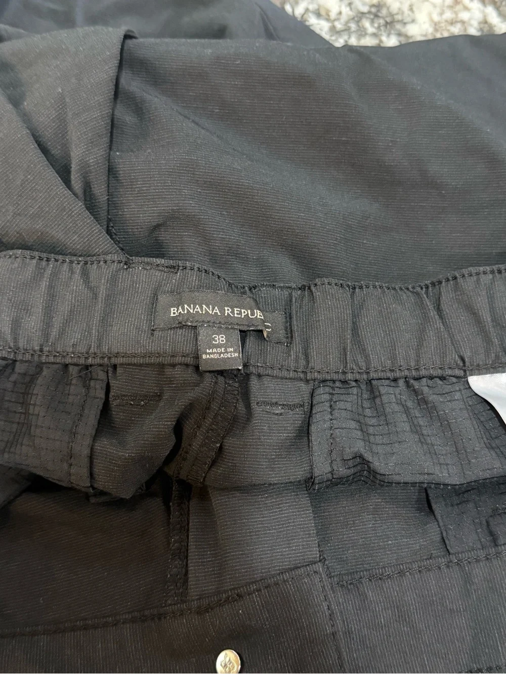 Banana Republic Men’s Black Shorts – Size 38